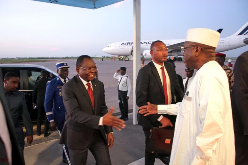 Tchad : Retour du Premier ministre à N'Djaména Tchad : Retour du Premier ministre à N'Djaména