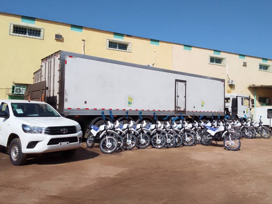 Tchad : le ministre de la Santé publique réceptionne 48 véhicules et 500 motos Tchad : le ministre de la Santé publique réceptionne 48 véhicules et 500 motos