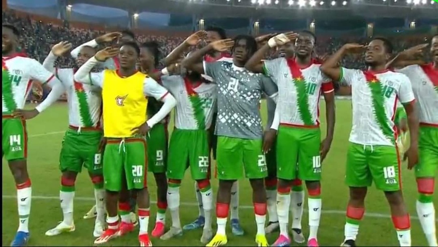 Qualifications CAN 2025 - Le Burkina Faso en tête : Le Président Traoré félicite les Étalons Qualifications CAN 2025 - Le Burkina Faso en tête : Le Président Traoré félicite les Étalons