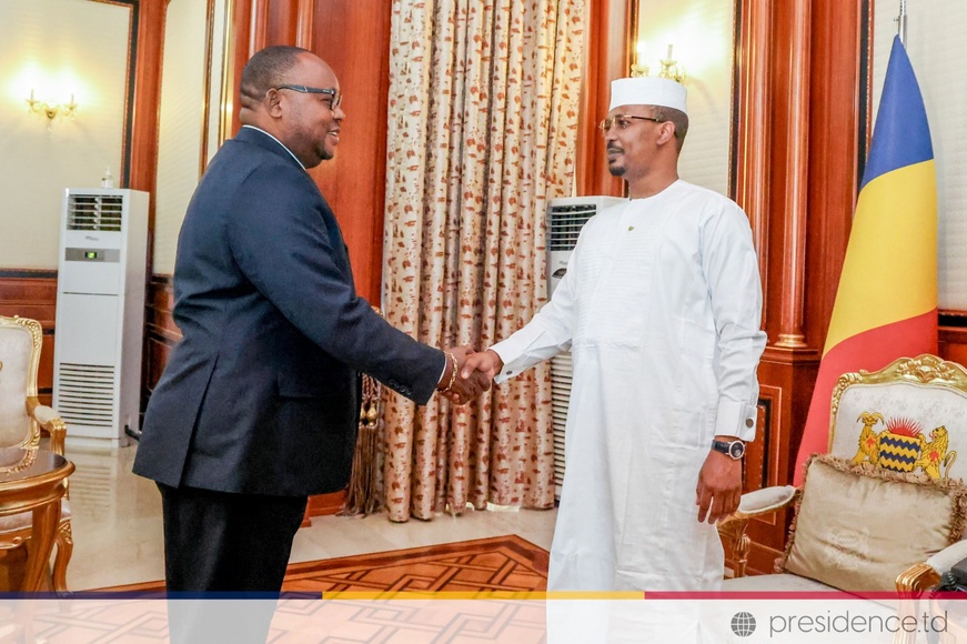 Tchad-CEEAC : une délégation du facilitateur reçue par le chef de l’Etat tchadien Tchad-CEEAC : une délégation du facilitateur reçue par le chef de l’Etat tchadien