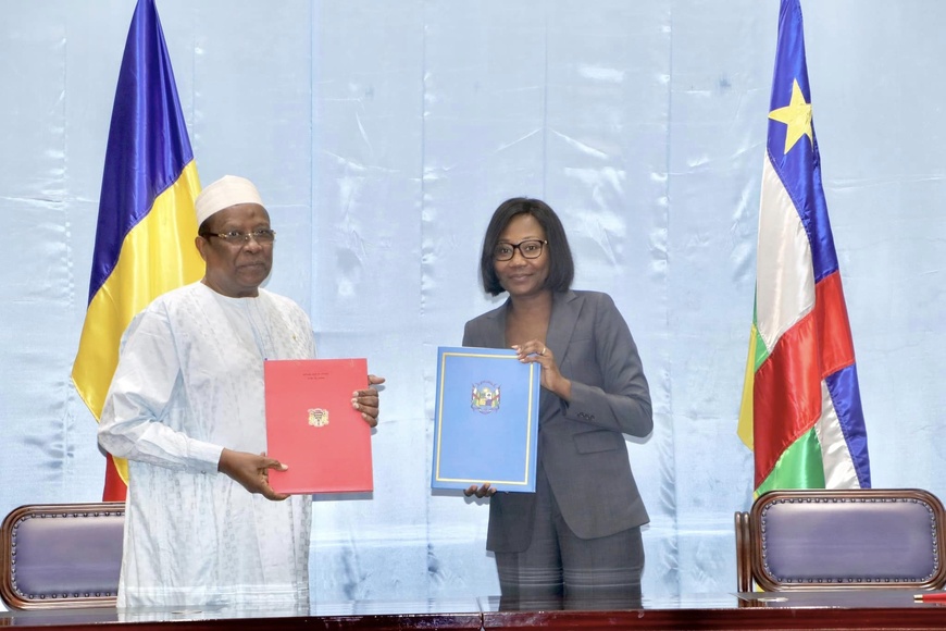 Tchad-RCA : quatre projets d'accords signés entre les deux pays Tchad-RCA : quatre projets d'accords signés entre les deux pays