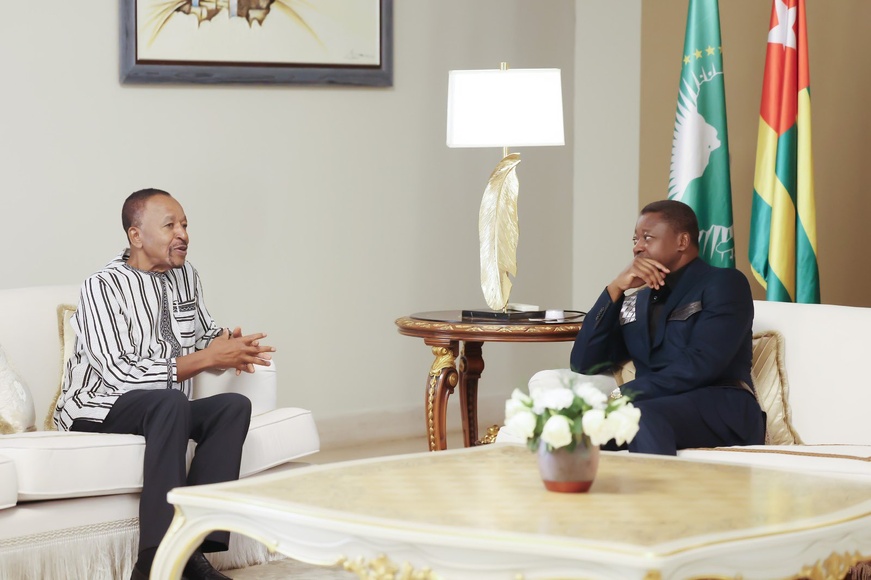 Togo - La Gouvernance Économique de Faure Gnassingbé : Attraction des Investisseurs Étrangers Togo - La Gouvernance Économique de Faure Gnassingbé : Attraction des Investisseurs Étrangers