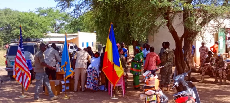 Le Tchad et les États-Unis renforcent leur coopération : Distribution de kits antipaludiques à Gorouma Le Tchad et les États-Unis renforcent leur coopération : Distribution de kits antipaludiques à Gorouma