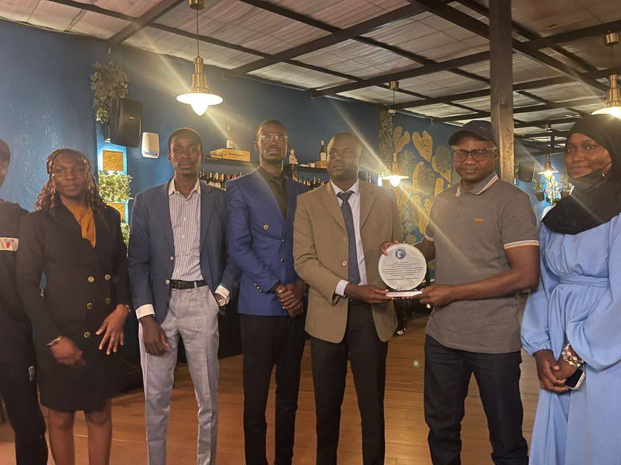 Tchad : Le ministre Abakar Djermah Aumi offre un dîner aux étudiants tchadiens au Rwanda Tchad : Le ministre Abakar Djermah Aumi offre un dîner aux étudiants tchadiens au Rwanda
