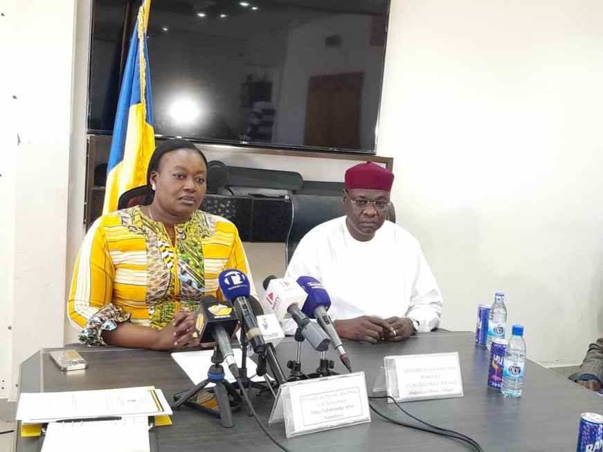 Tchad : Une convention collective pour améliorer les conditions de travail dans le secteur pétrolier Tchad : Une convention collective pour améliorer les conditions de travail dans le secteur pétrolier