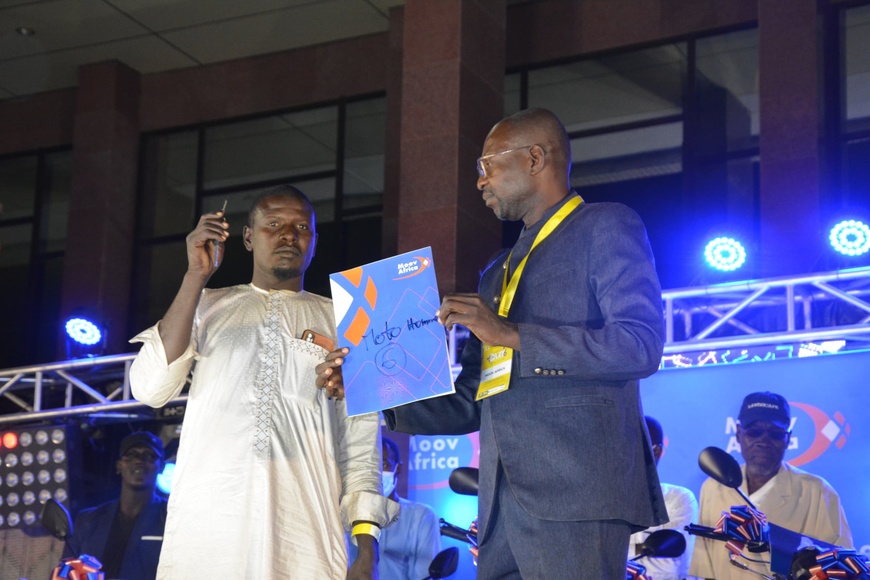 Tchad : Moov Africa récompense six gagnants avec des motos dans le cadre de la PROMO KDO 2024 Tchad : Moov Africa récompense six gagnants avec des motos dans le cadre de la PROMO KDO 2024