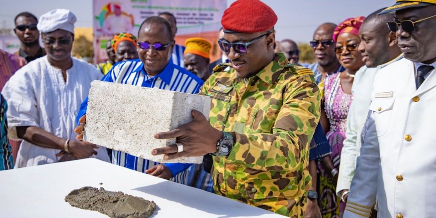Burkina Faso : bientôt 40 amphithéâtres au profit des universités et centres universitaires Burkina Faso : bientôt 40 amphithéâtres au profit des universités et centres universitaires