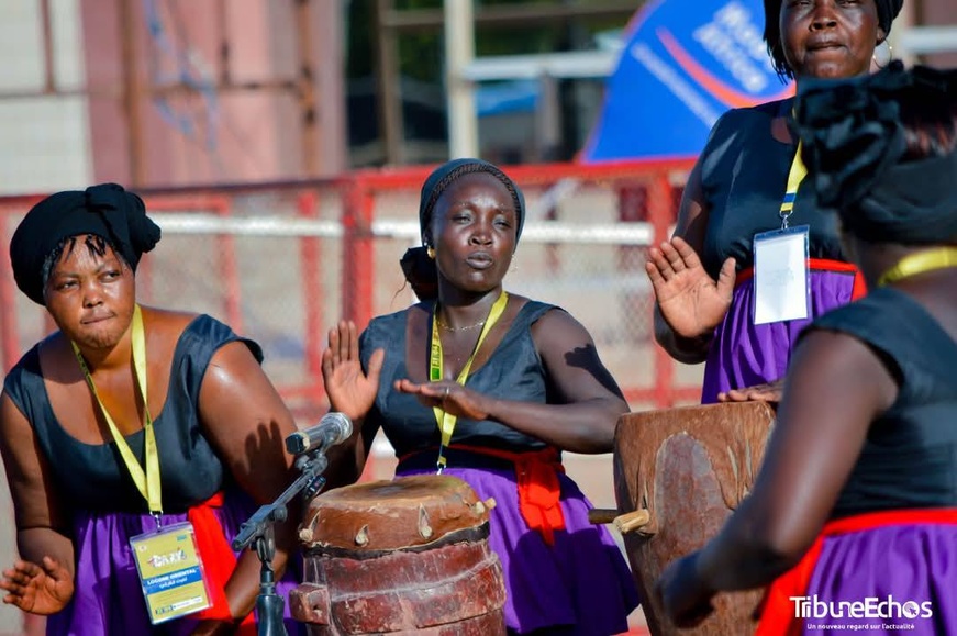 Images : Tribune Echos Images : Tribune Echos