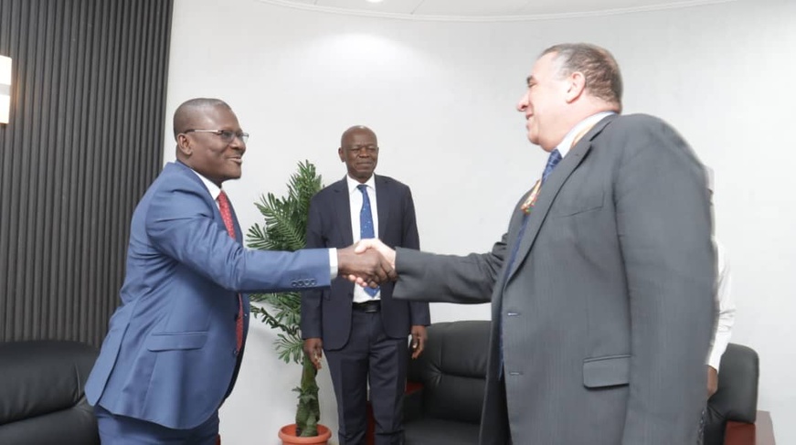 Tchad : l'ambassadeur des États-Unis reçu par le président de la CNDH Tchad : l'ambassadeur des États-Unis reçu par le président de la CNDH