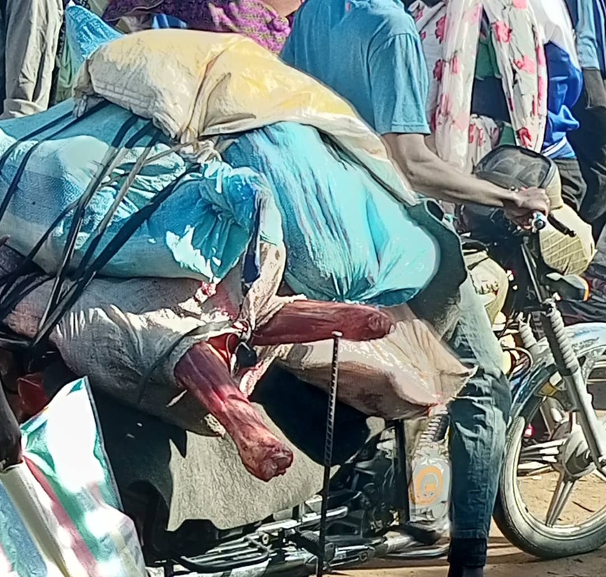 Tchad : les règles d’hygiène bafouées dans le transport de la viande Tchad : les règles d’hygiène bafouées dans le transport de la viande