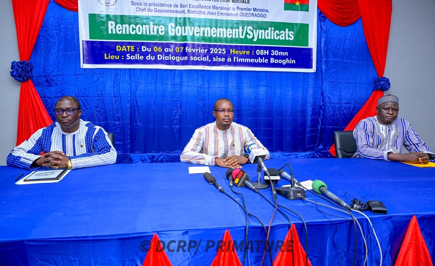 Burkina : le Premier ministre prône le dialogue social pour un développement inclusif Burkina : le Premier ministre prône le dialogue social pour un développement inclusif