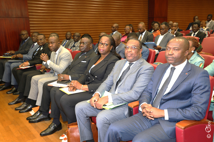 Côte d’Ivoire : les soumissions du Prix national d’excellence 2025 sont ouvertes Côte d’Ivoire : les soumissions du Prix national d’excellence 2025 sont ouvertes