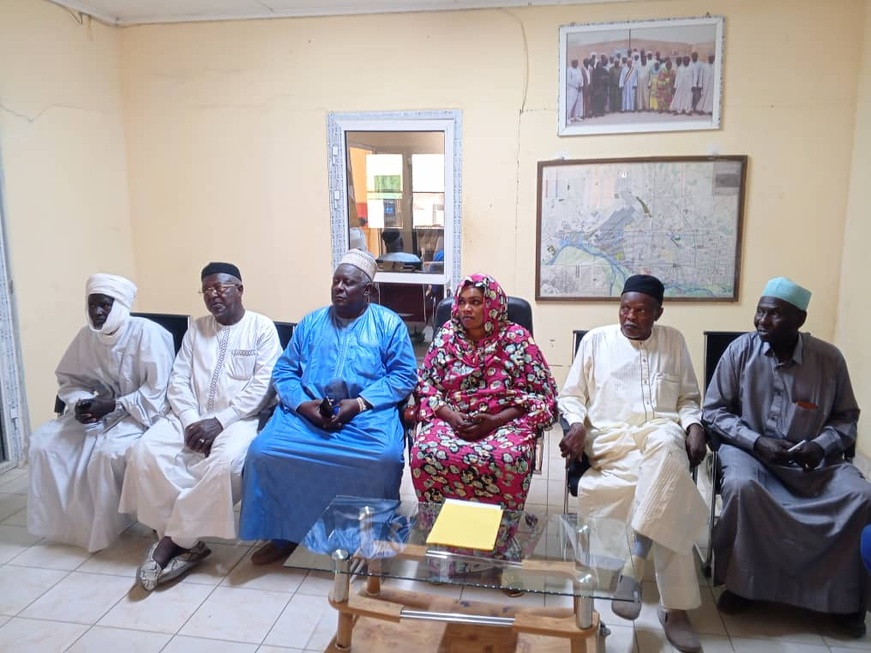 Tchad : Les maires sortants du 2ᵉ arrondissement de N'Djamena honorés pour leur engagement Tchad : Les maires sortants du 2ᵉ arrondissement de N'Djamena honorés pour leur engagement