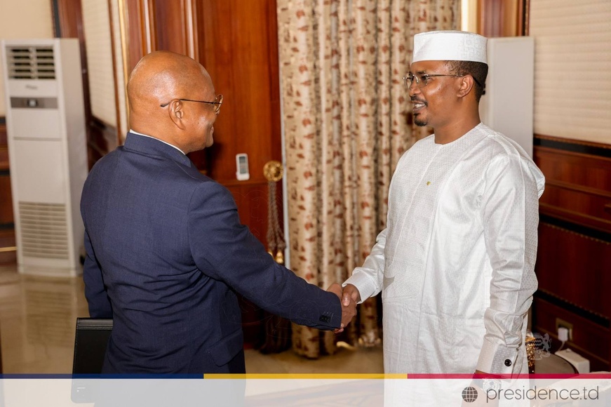 Tchad-CEEAC : le président de la Commission de la CEEAC reçu par le chef de l’Etat tchadien Tchad-CEEAC : le président de la Commission de la CEEAC reçu par le chef de l’Etat tchadien