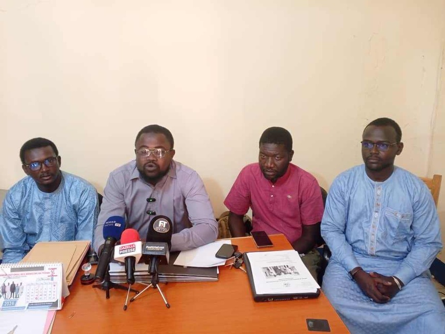 Tchad : le SYMET se retire de l'UST et lance un préavis de grève de soutien aux médecins Tchad : le SYMET se retire de l'UST et lance un préavis de grève de soutien aux médecins