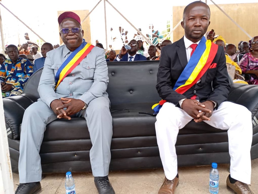 Tchad : le nouvel exécutif de la commune de Doba dirigé par Misdongarti Nodjinan installé Tchad : le nouvel exécutif de la commune de Doba dirigé par Misdongarti Nodjinan installé