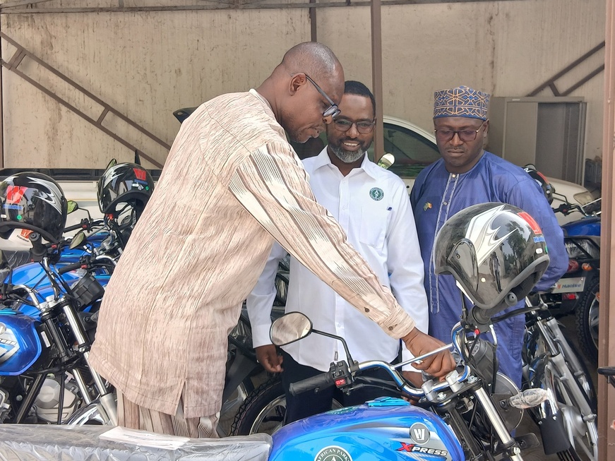 Tchad : Des engins pour renforcer la capacité de surveillance du Parc national de Zakouma face au braconnage Tchad : Des engins pour renforcer la capacité de surveillance du Parc national de Zakouma face au braconnage