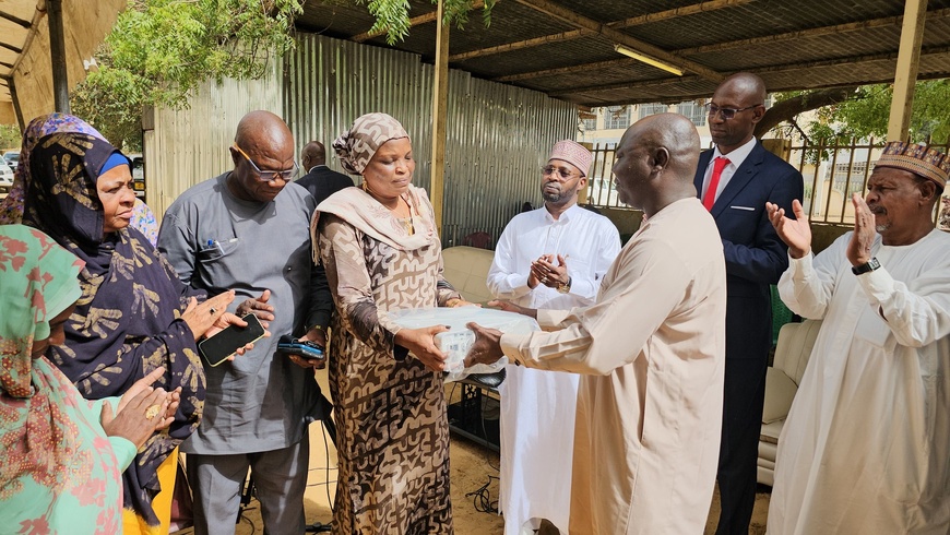 Tchad : Remise d'Équipements Informatiques dans le Cadre du Projet d'Amélioration des Résultats d'Apprentissage de l'Éducation de Base