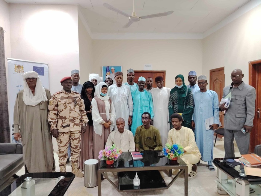 Tchad : le délégué général du gouvernement du Kanem rencontre les jeunes Tchad : le délégué général du gouvernement du Kanem rencontre les jeunes