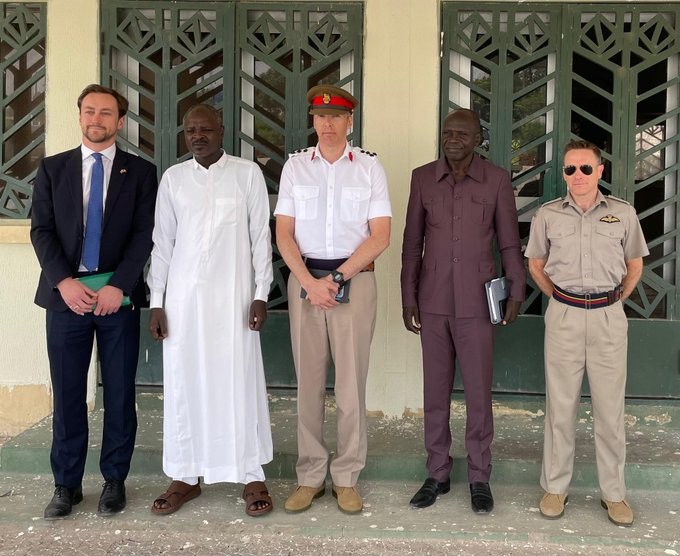 Tchad : Le Général de Brigade Harper renforce les liens militaires entre le Royaume-Uni et le Tchad