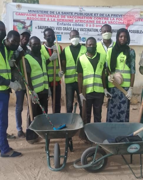 N'Djamena : L'ATIAC met la propreté au centre de santé d’Atrone
