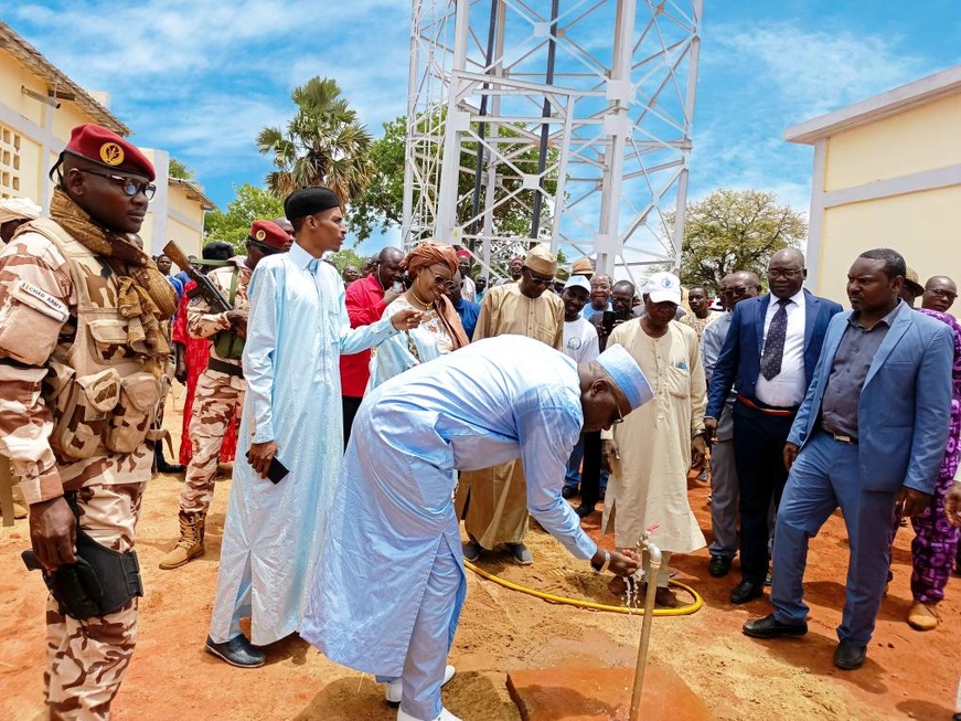 Tchad : Bébalem bénéficie d'un nouveau château d'eau pour l'accès à l'eau potable Tchad : Bébalem bénéficie d'un nouveau château d'eau pour l'accès à l'eau potable