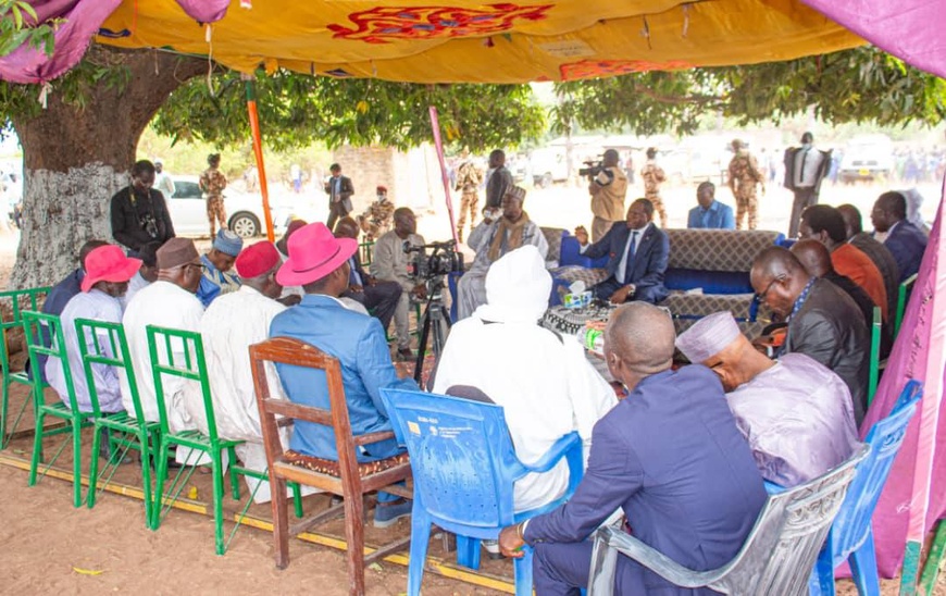 Le Premier Ministre en tournée dans le Tchad profond : Rencontre avec les chefs traditionnels et administratifs à Baktchoro