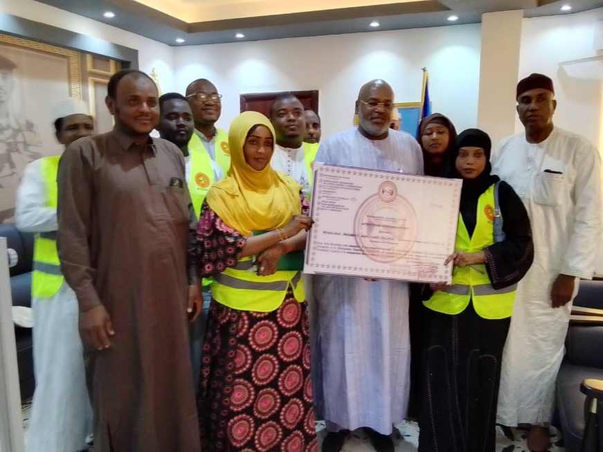 Tchad : L'ATLCDF honore le Ministre Mahamat Assileck Halata pour sondDynamisme administratif Tchad : L'ATLCDF honore le Ministre Mahamat Assileck Halata pour sondDynamisme administratif