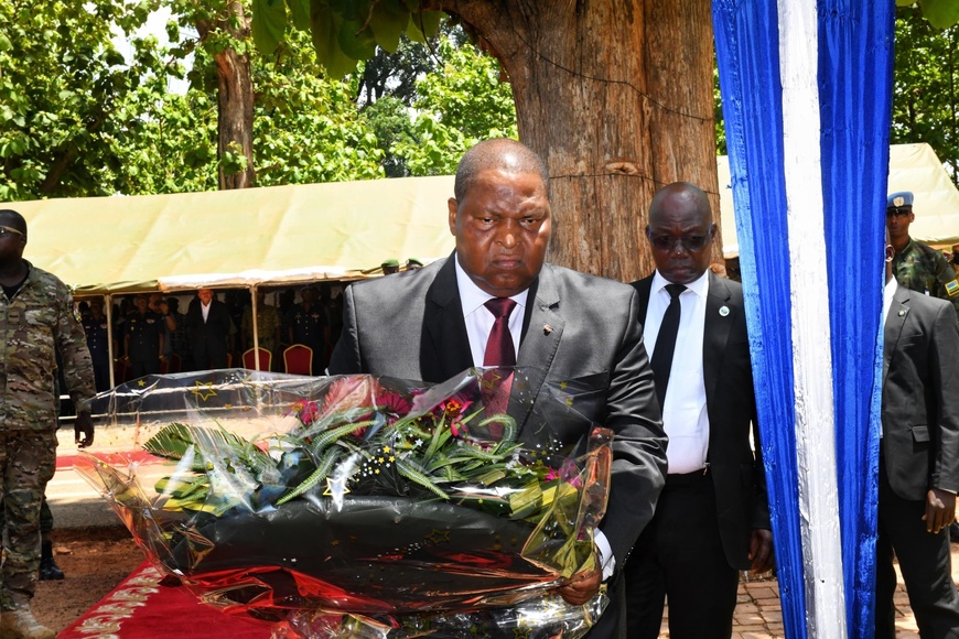RCA : Le Président Touadéra rend un hommage solennel aux soldats tombés à Zémio
