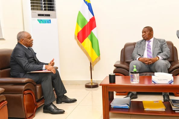 RCA/CEMAC : Le Président Touadéra reçoit le Président de la Commission de la CEMAC en préparation du Sommet de Bangui