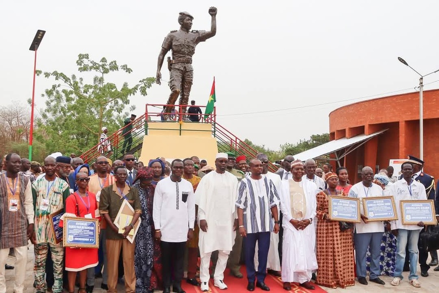 Le Tchad honore la Mémoire de Sankara à l'inauguration de son mausolée à Ouagadougou Le Tchad honore la Mémoire de Sankara à l'inauguration de son mausolée à Ouagadougou