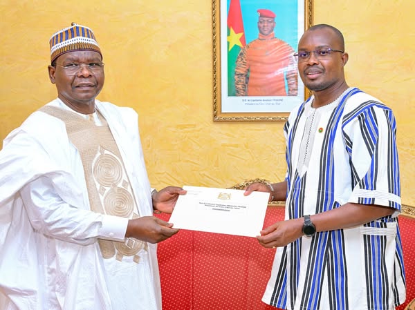 Burkina Faso/Tchad : Le Premier Ministre Tchadien porteur d'un message du Chef de l'État au Président Burkinabè