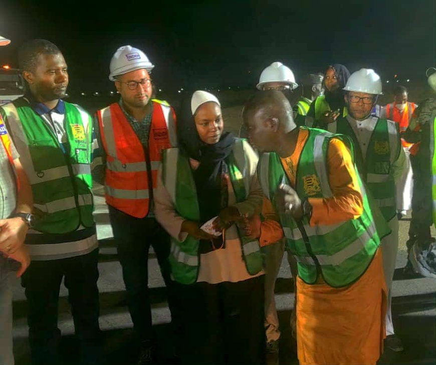 Tchad : la ministre des Transports visite les travaux de réhabilitation de l'aéroport Hassan Djamous de N'Djamena Tchad : la ministre des Transports visite les travaux de réhabilitation de l'aéroport Hassan Djamous de N'Djamena