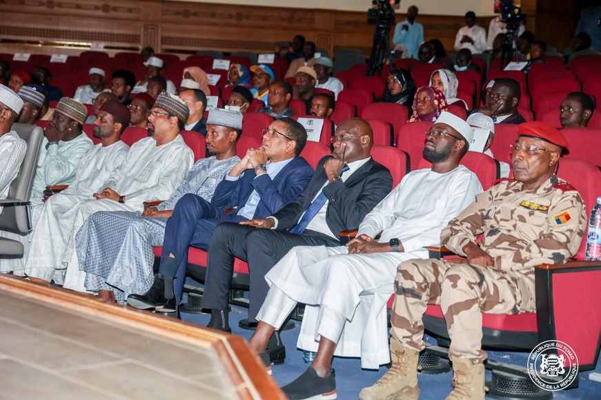 Tchad : le documentaire « Le Tchad à l’épreuve d’une transition : un pari réussi » projeté en avant-première Tchad : le documentaire « Le Tchad à l’épreuve d’une transition : un pari réussi » projeté en avant-première
