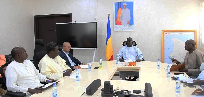 Tchad : Le ministre des Infrastructures mobilise les entreprises de TP face aux inondations à N'Djamena