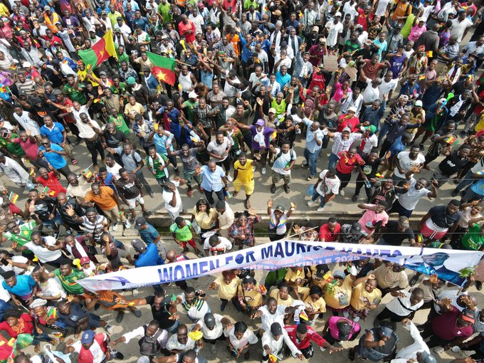 Cameroun : Maurice Kamto salue l'accueil de Douala et dénonce les pressions politiques