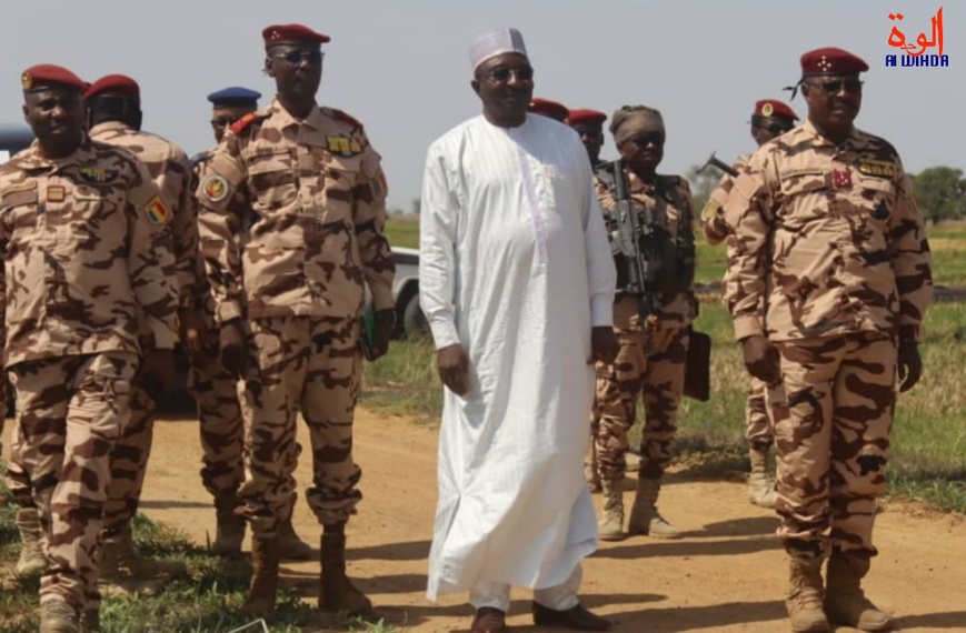 Tchad : le CEMGA évalue le projet pilote de culture de riz en contre-saison de l’OGEMIP au Mayo-Kebbi Est Tchad : le CEMGA évalue le projet pilote de culture de riz en contre-saison de l’OGEMIP au Mayo-Kebbi Est