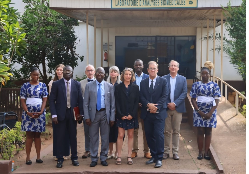 Les expériences médicales françaises en RCA