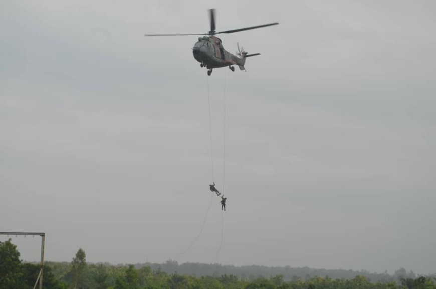 Bénin : Fin de la manœuvre "Bouclier" à Lokossa, les Forces de Défense et de Sécurité prêtes pour l'opération MIRADOR Bénin : Fin de la manœuvre "Bouclier" à Lokossa, les Forces de Défense et de Sécurité prêtes pour l'opération MIRADOR