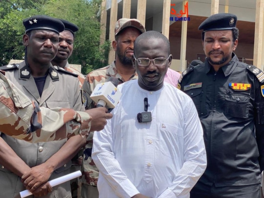 Tchad : la Police nationale présente 18 présumés malfrats et du matériel saisi à Gardolé