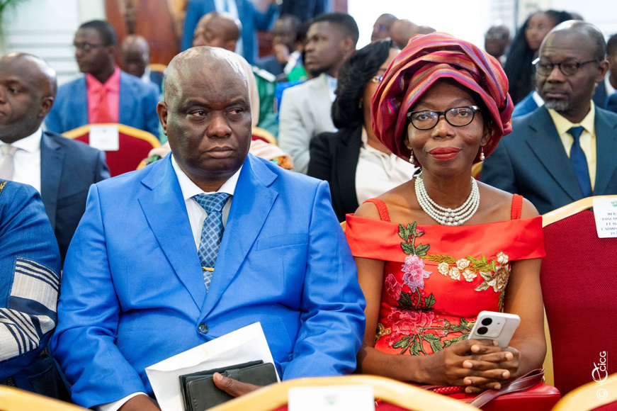 Côte d’Ivoire : remise solennelle de remise du 12ème Prix national d’Excellence à 74 lauréats Côte d’Ivoire : remise solennelle de remise du 12ème Prix national d’Excellence à 74 lauréats