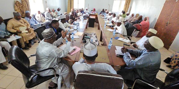 Tchad – Le Ministre de l'Éducation Nationale s'entretient avec les responsables locaux après la CONAM