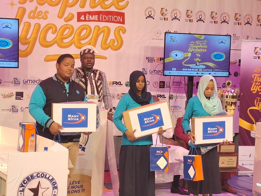 Tchad : Moov Africa offre des prix aux finalistes de la 4ème édition du trophée des Lycéens