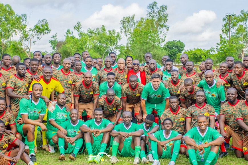 Burkina : des légendes du football africain expriment leur solidarité au président du Faso Burkina : des légendes du football africain expriment leur solidarité au président du Faso