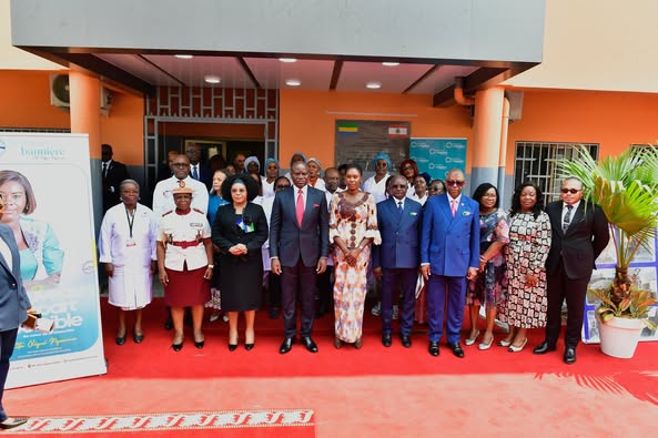 Gabon : Le Président Oligui Nguema inaugure le service de pédiatrie du CHUL et le siège de Gabon 24