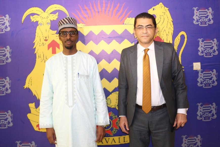 Tchad : le ministre de la Communication reçoit l’ambassadeur de la République Arabe d’Égypte Tchad : le ministre de la Communication reçoit l’ambassadeur de la République Arabe d’Égypte