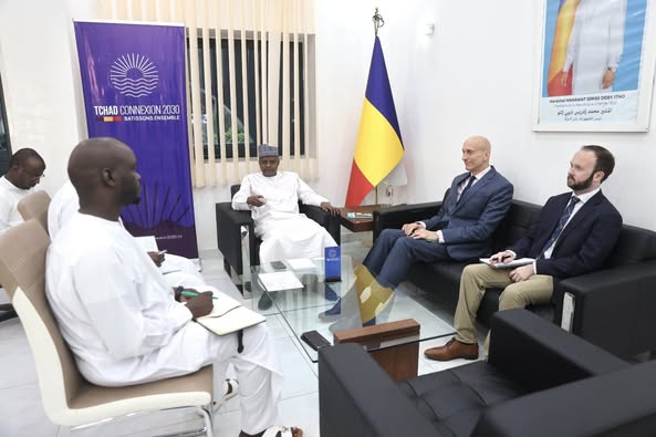 Tchad : Le ministre d'État Tahir Hamid Nguilin s'entretient avec le nouveau Chargé d'Affaires des États-Unis