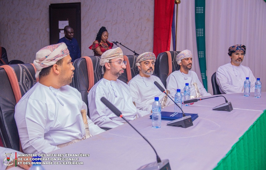 Burkina Faso : signature d’un Accord avec le Sultanat d’Oman en matière d'investissement Burkina Faso : signature d’un Accord avec le Sultanat d’Oman en matière d'investissement