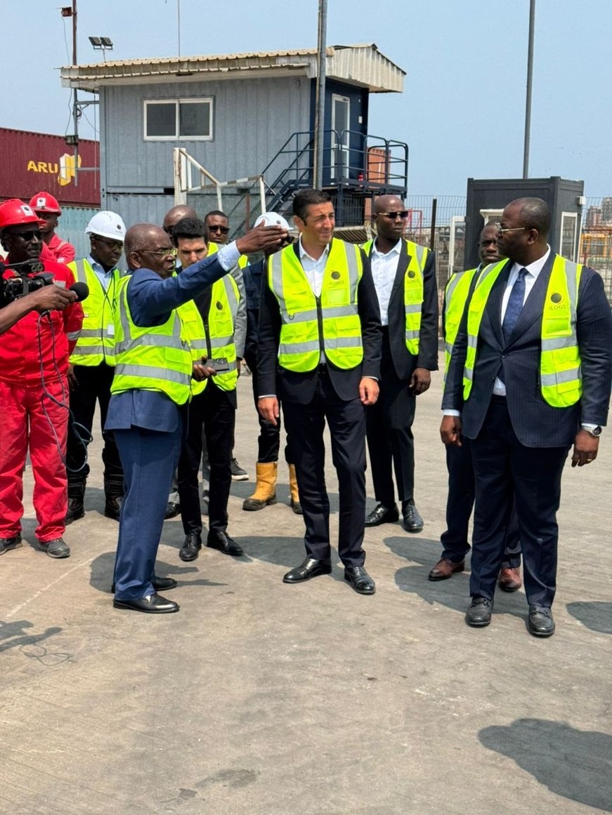 Le Prince Edouard Lamoral à Pointe-Noire Le Prince Edouard Lamoral à Pointe-Noire