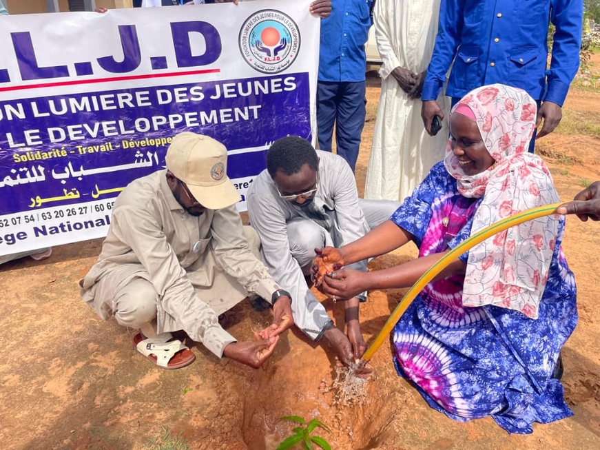 Tchad : Lancement d'une vaste campagne de reboisement à Goz-Beïda Tchad : Lancement d'une vaste campagne de reboisement à Goz-Beïda